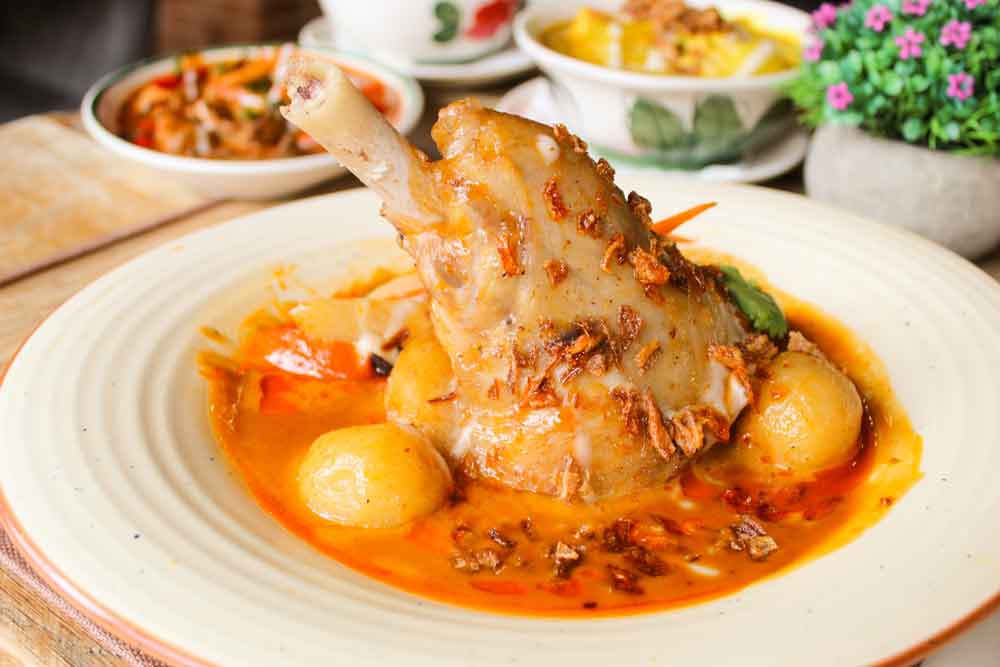 Lamb Shank Massaman